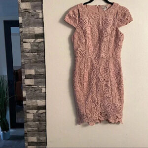 nikibiki pink crochet cup sleeve dress size m